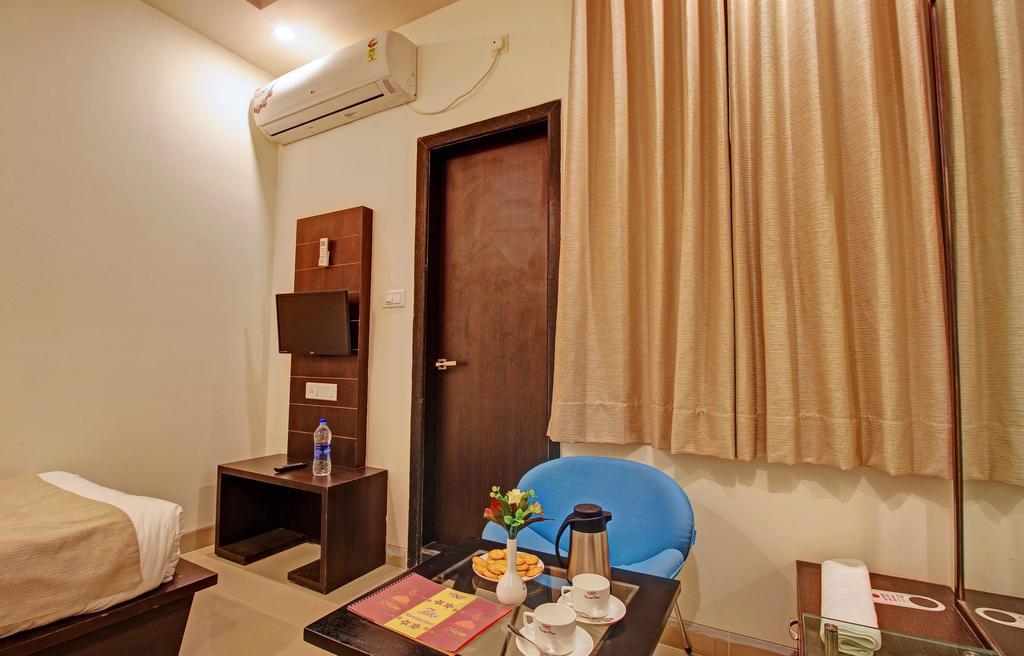 Hotel Nawalgarh Plaza Habitación foto