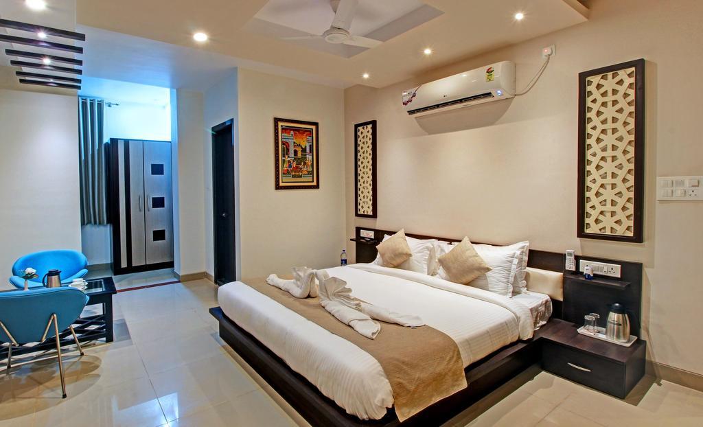 Hotel Nawalgarh Plaza Habitación foto